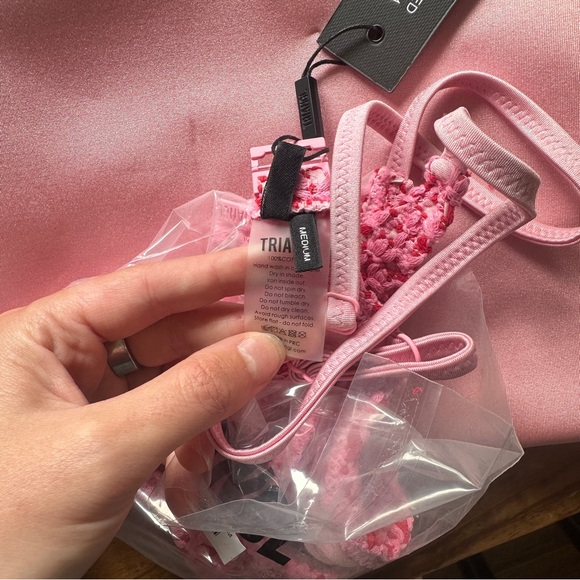 Triangl Maia- Alina bikini with swim bag. - Picture 4 of 10